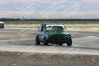 media/Jun-01-2024-CalClub SCCA (Sat) [[0aa0dc4a91]]/Group 5/Race/